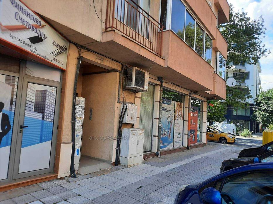 Дава се под наем Офис в Пловдив, Център - 45 кв.м за 244.8 € - Снимка #4