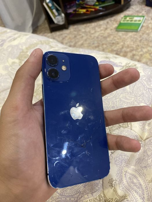 Продам айфон 12 миниц