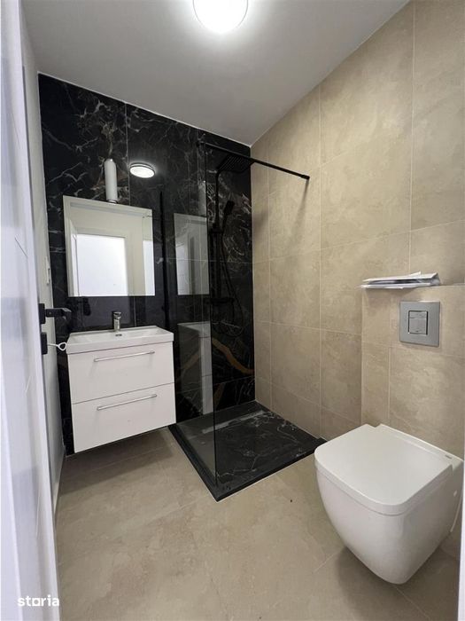 Apartament intabulat cu 3 camere si 2 bai zona Calea Surii Mici
