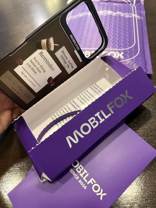 Mobilfox калъф за Iphone 17 pro max + протектор