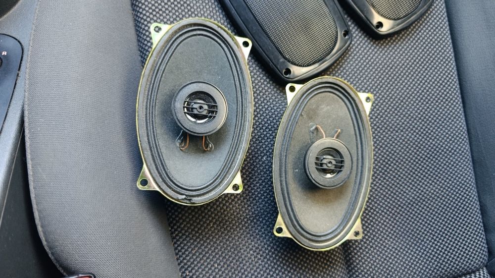 Yoko YCS-312Мощност: 40W (макс)
