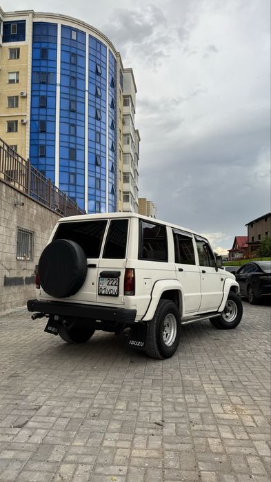 Продам Isuzu Trooper