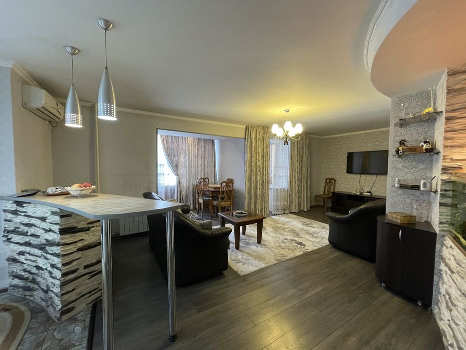 Продается 4х ком. квартира, р-н Стрелки