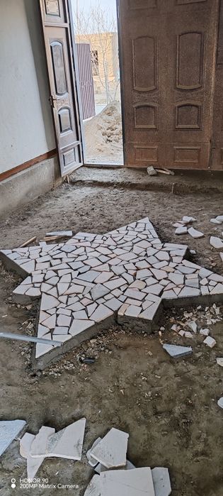 Tog toshlarni teramiz