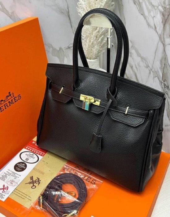 Hermes ayollar sumkasi