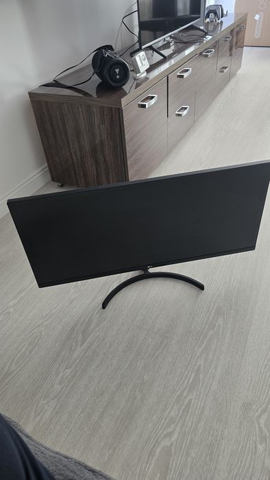 Vand Monitor LG ultrawide