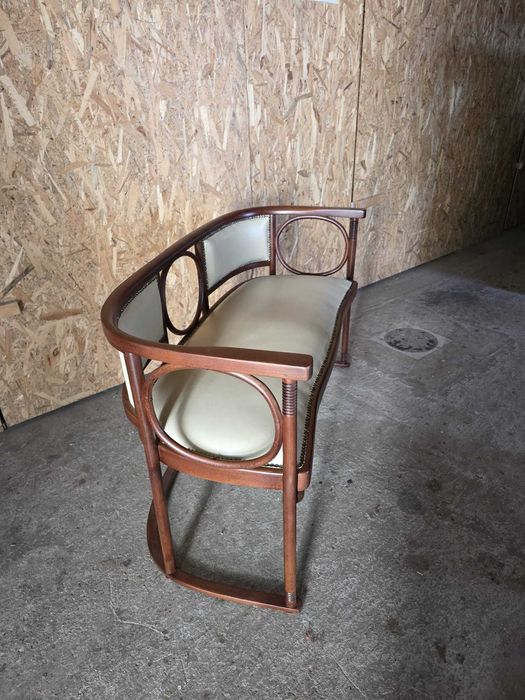 Set de Colecție Recondiționat: Banchetă, 2 Scaune și Taburet – Stil Secession/Art Nouveau