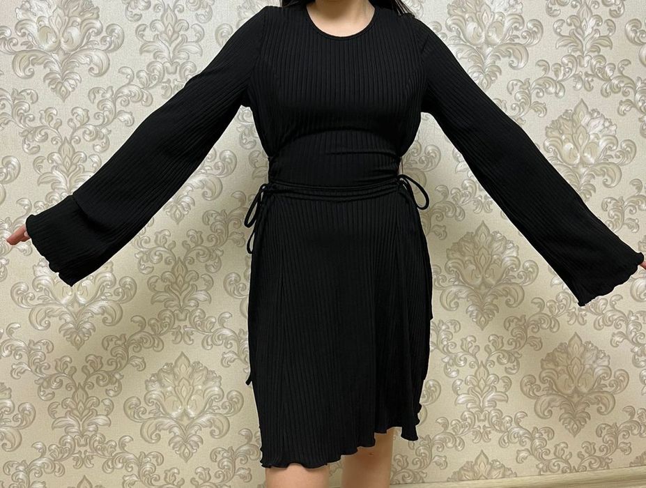 Продам новое платье