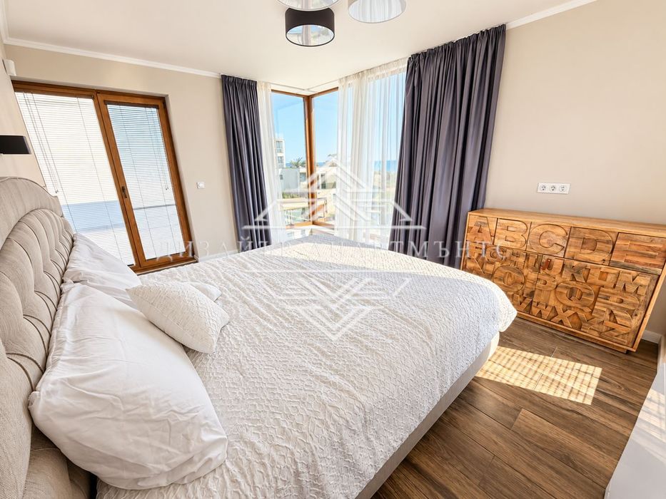 Дава се под наем Къща в Бургас, Сарафово - 230 кв.м за 2951 € - Снимка #9