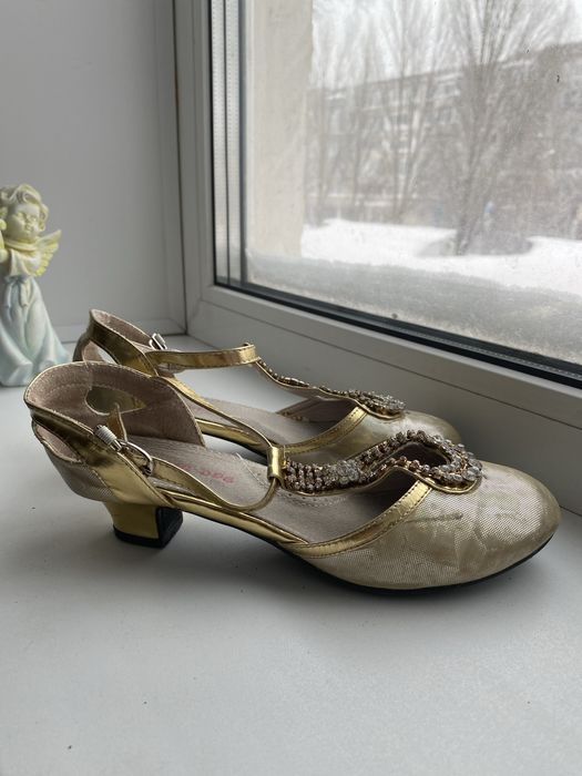 Туфли нарядные район Евразия ЕНу