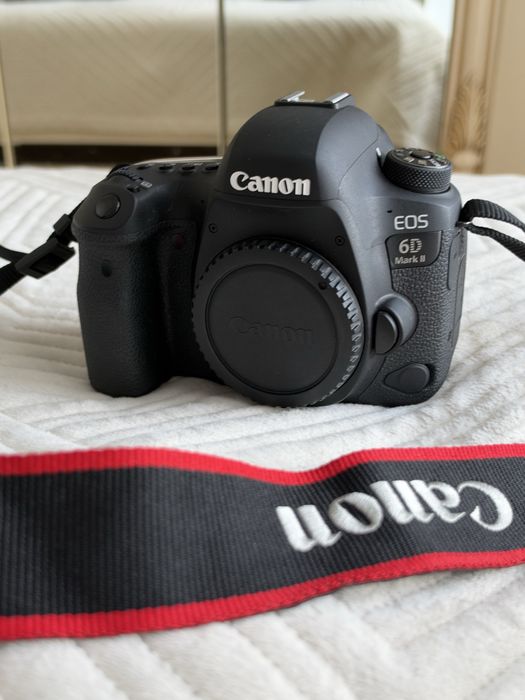 Фотоаппарат Canon EOS 6D mark II