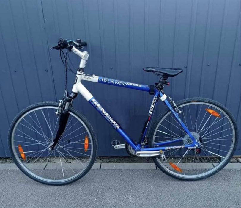 Bicicleta GENESIS Cross-28"
Aluminiu