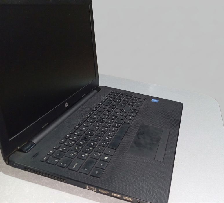 HP ofis noutbuki