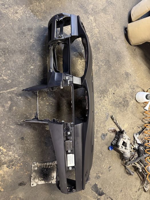 Табло арматурно за BMW E60/E61 с Head up Preface