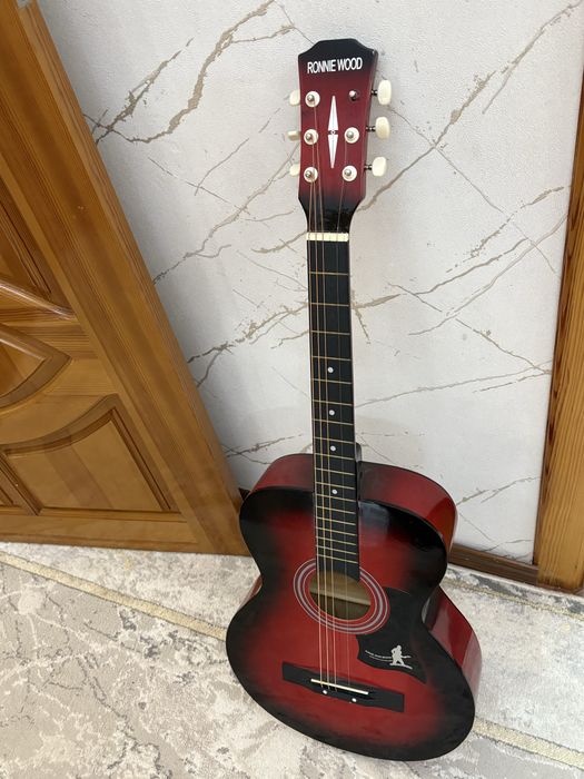 Гитара Ronnie wood