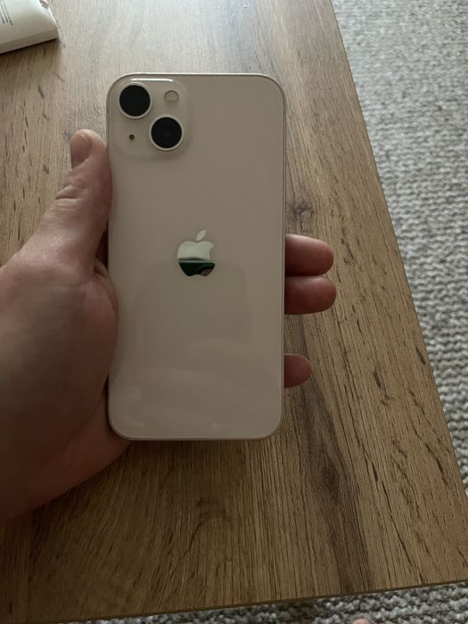 Продам iphone 13