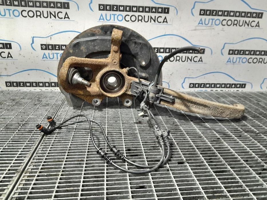 Fuzeta dreapta fata Mercedes ML W164 Facelift 3.0 D 2008 - 2011 Automata 642820 Euro4 ...