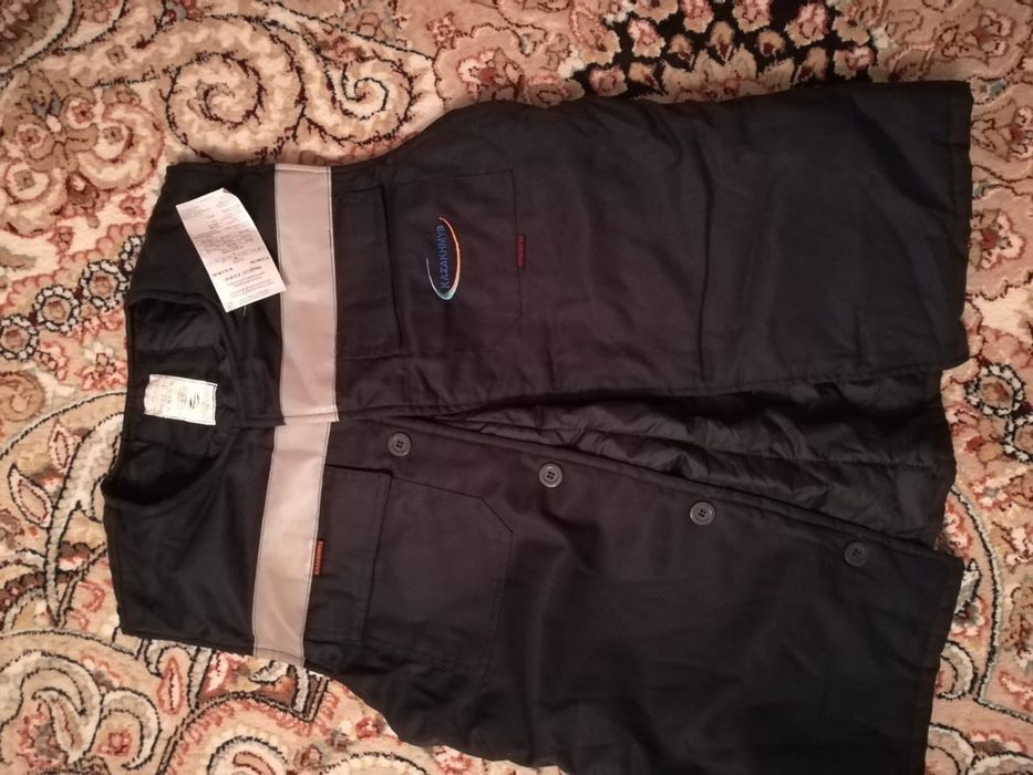 Безрукавка утепленный жилет