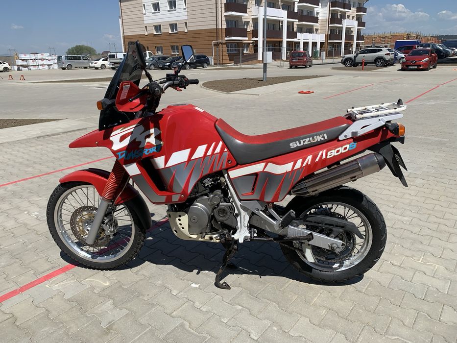 Suzuki DR 800 S, an 1993, inmatriculata