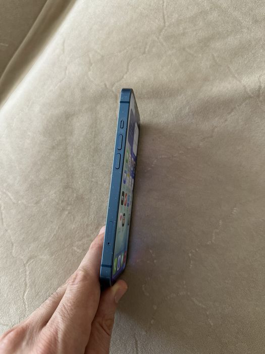 Айфон Iphone 13/128 в отличном состоянии