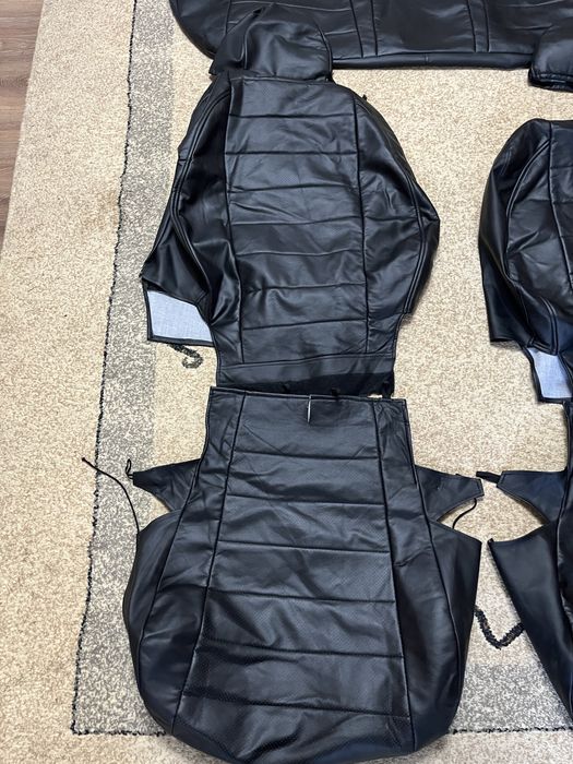 Кожанный чехол на сидения