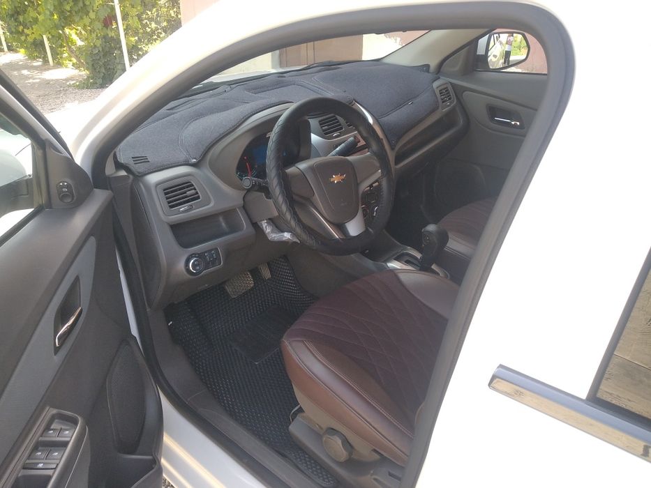 Chevrolet Cobalt avtomobili ishlab yili 2024