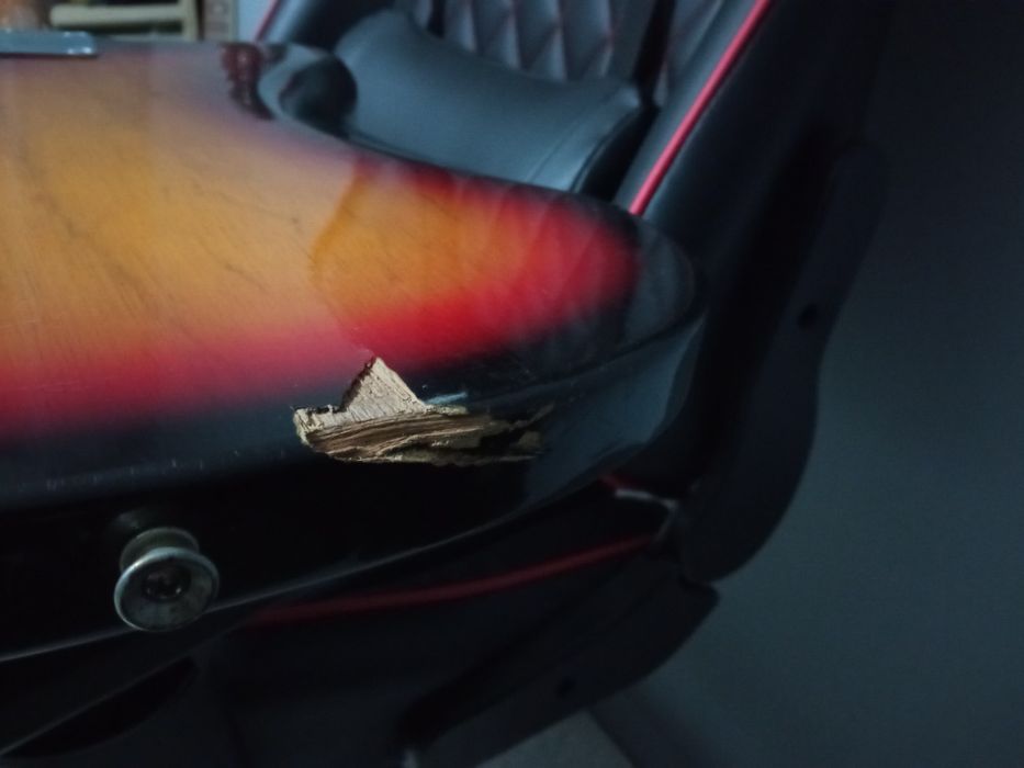 BELLWOOD-Електрона китара.