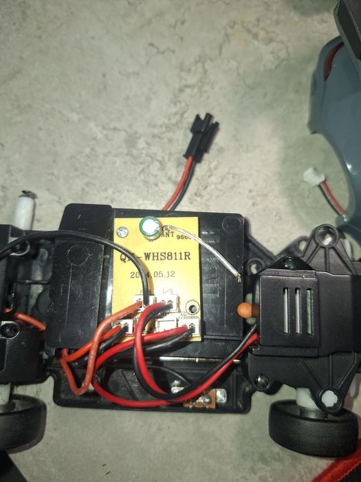 Дистанционно управление, RC дрифт 1:24 мащаб, 2.4Ghz 4WD играчка с осв