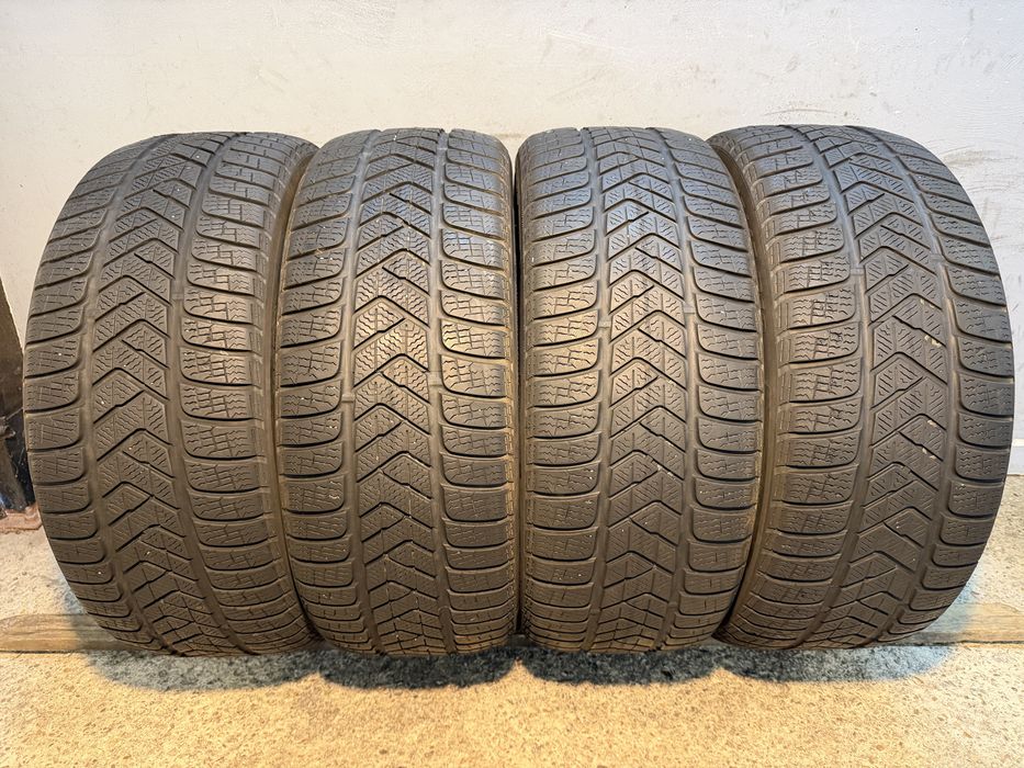 Гуми 245/45/19 PIRELLI Sottozero Winter