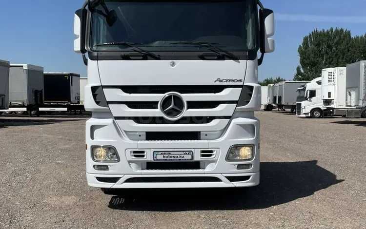 Срочно продаются Мерседес Actros 1845