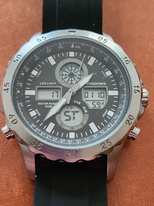 Ceas Pindows Chronograph barbatesc.