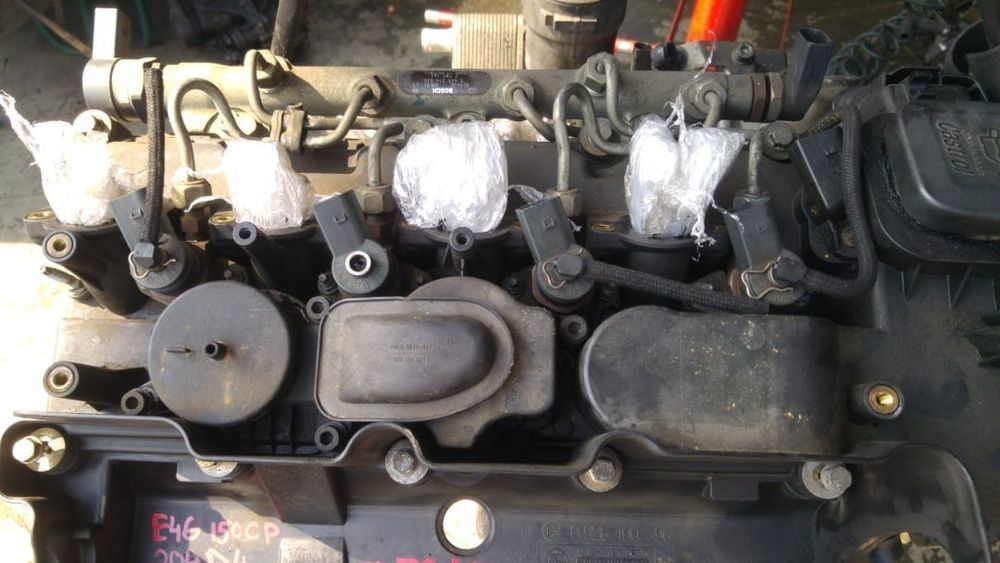 Injector 2.0 d 320d 204d4 bmw seria 3 e46 seria 5 60 e61 0445110080