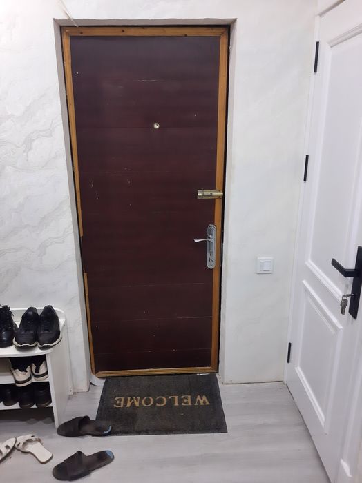 Дверь железный прочный