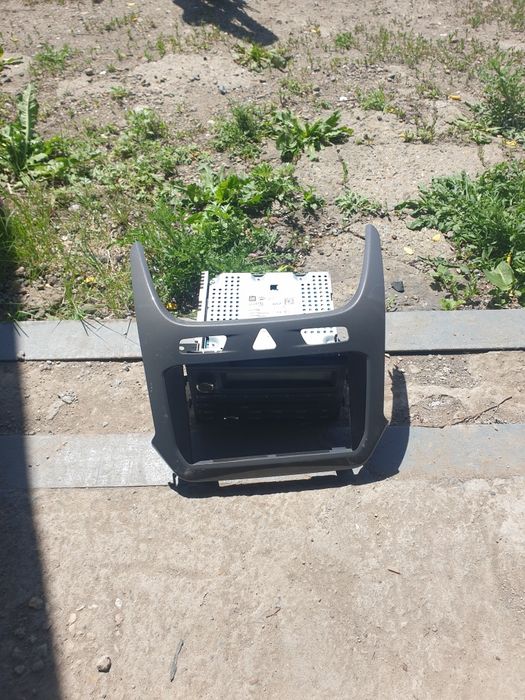 Продам автомагнитола