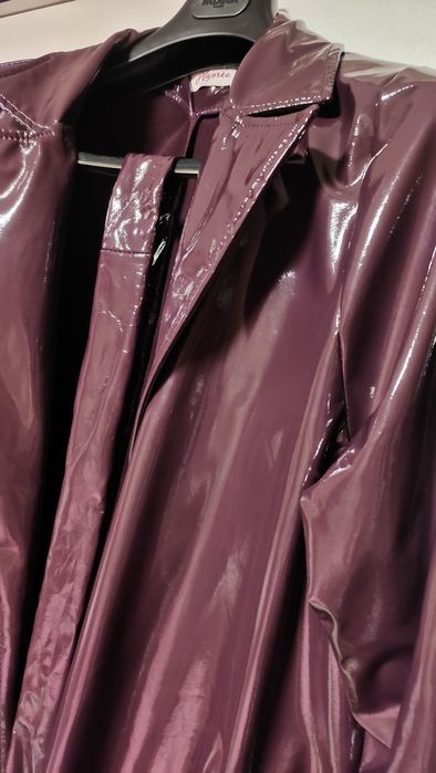 Плащ , весна, осень.