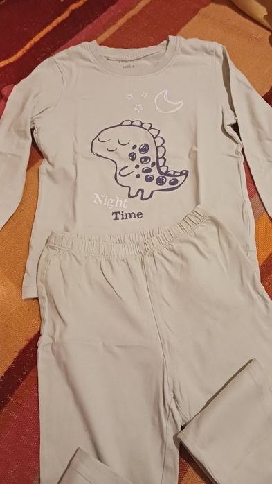 Pijamale copii 2-4 ani