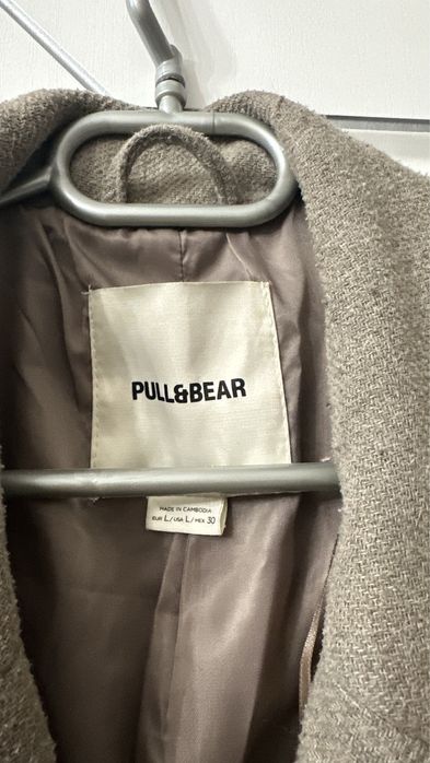 Женская куртка PULL&BEAR