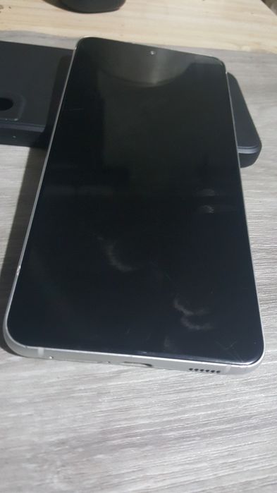 Продам Samsung Galaxy S21 FE 5G. Торг за 55к отдам