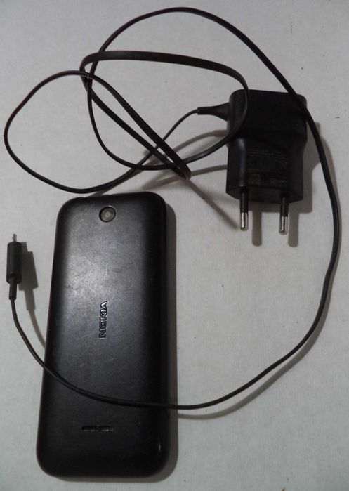 Работеща  NOKIA 225 (RM-1012)  със зарядно и батерия