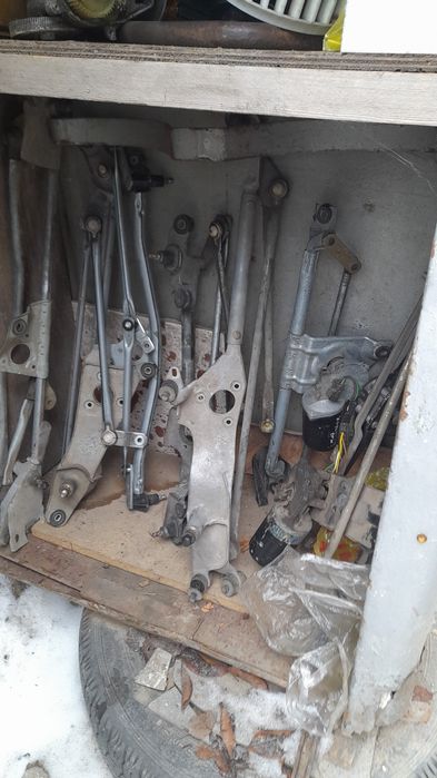 Продам     дворник    моторчик