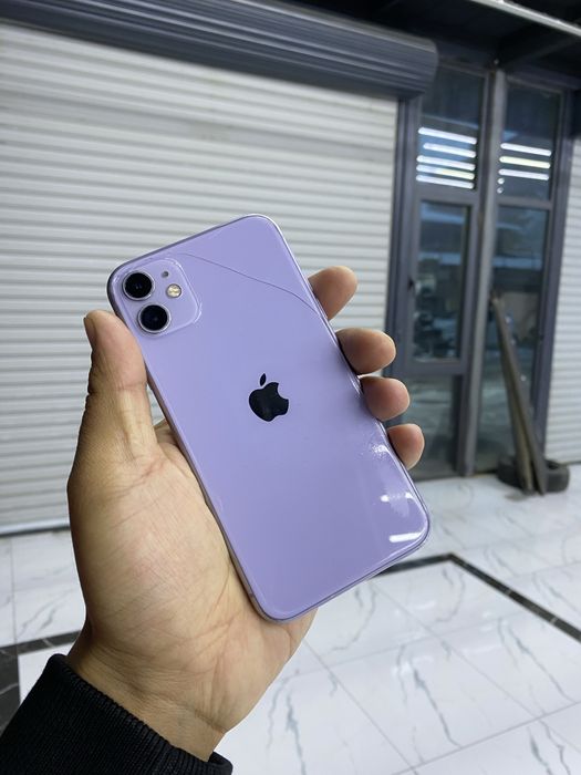 iPhone 11