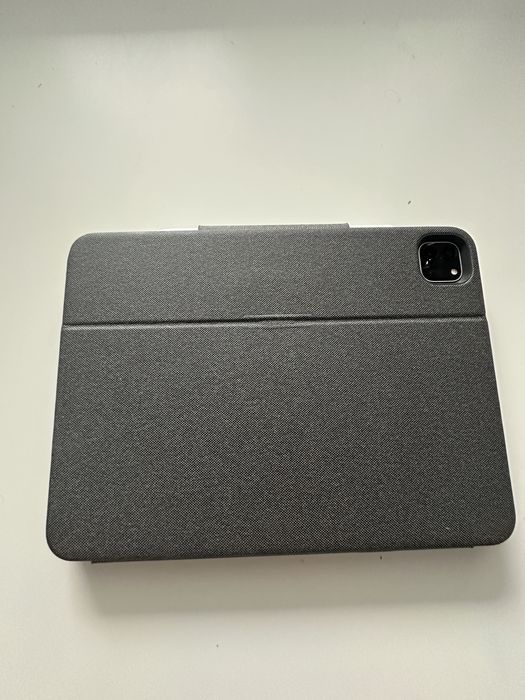 Tastatura Logitech Folio Touch pentru iPad Pro 11"
