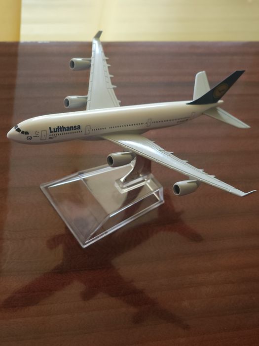 Сувенирный Самолет