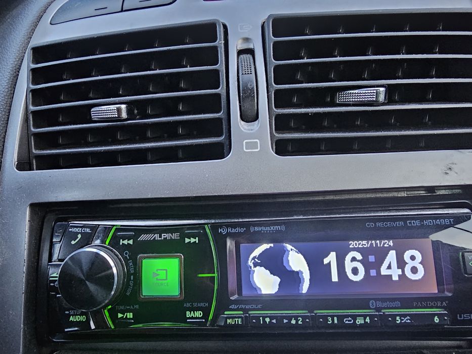 Alpine CDE -HD 149BT