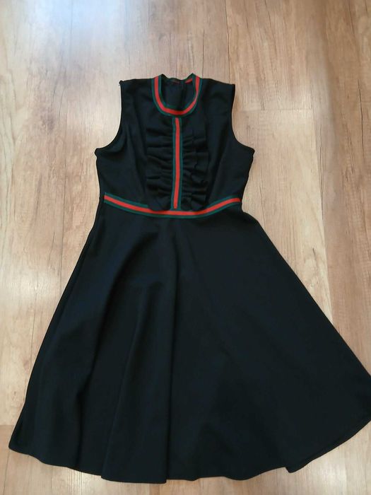 Дрехи по 5 евро всяка