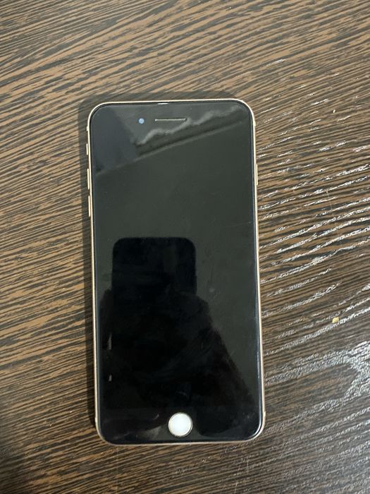 продам айфон 8 plus