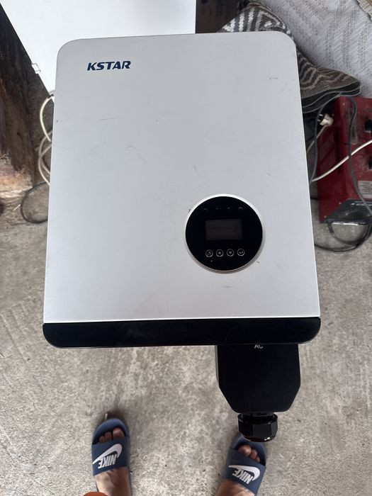 Vand invertor panouri solare kstar