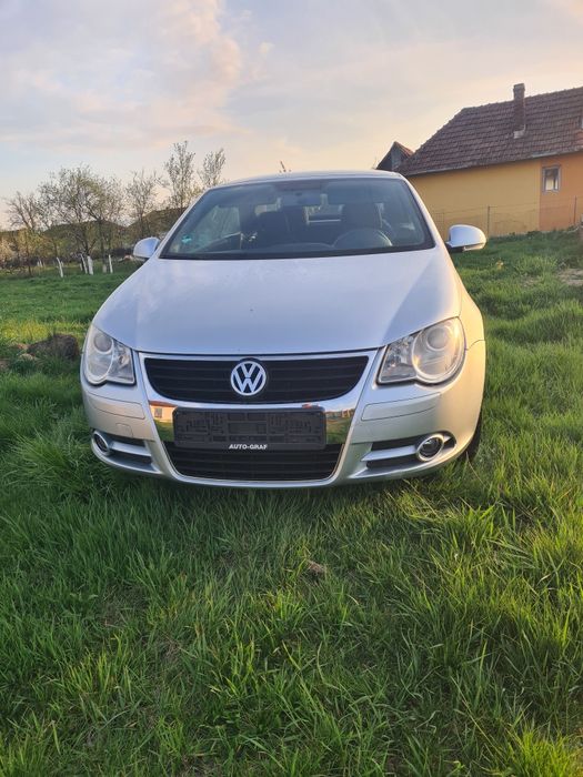 VOLKSWAGEN Eos