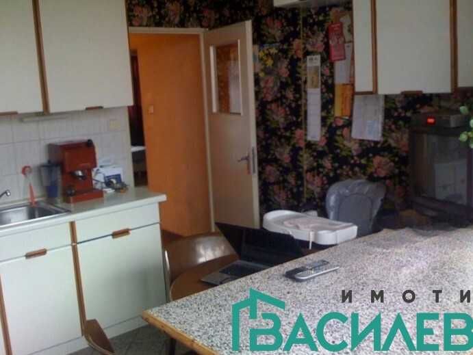 Продава 3-СТАЕН град София, Център