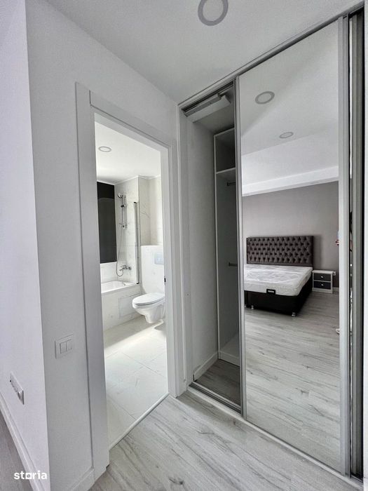 Vila 4 camere, Comsopolis